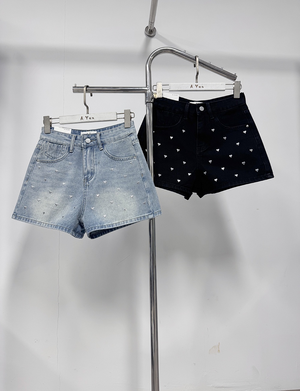 Rhinestone Korean style spring and summer short jeans