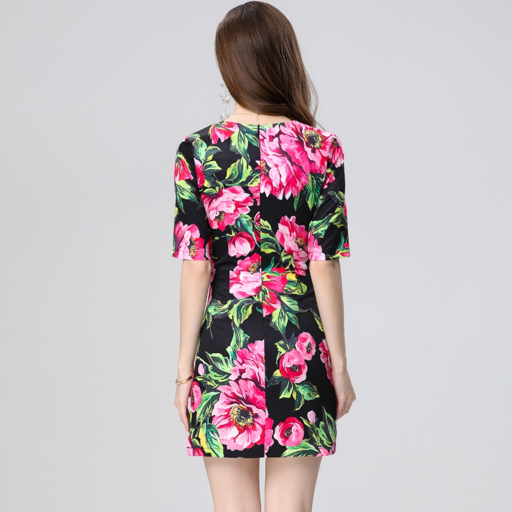 Short sleeve T-back round neck dress for women