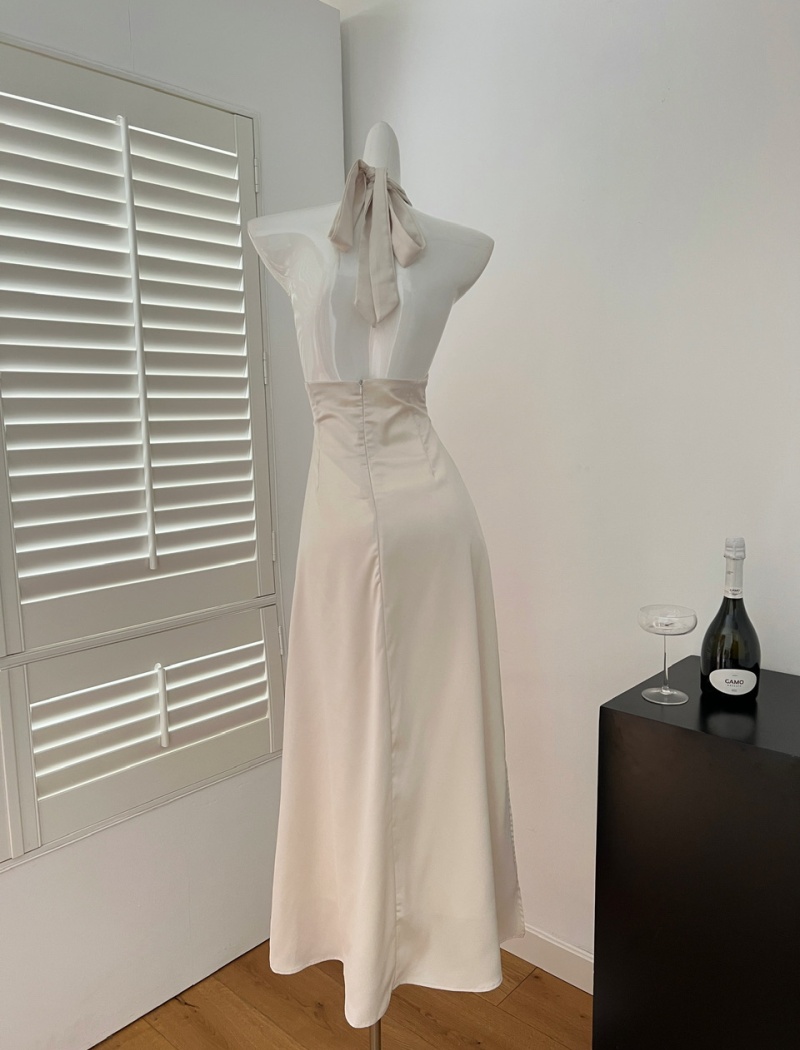 White niche sexy luxurious pinched waist dress