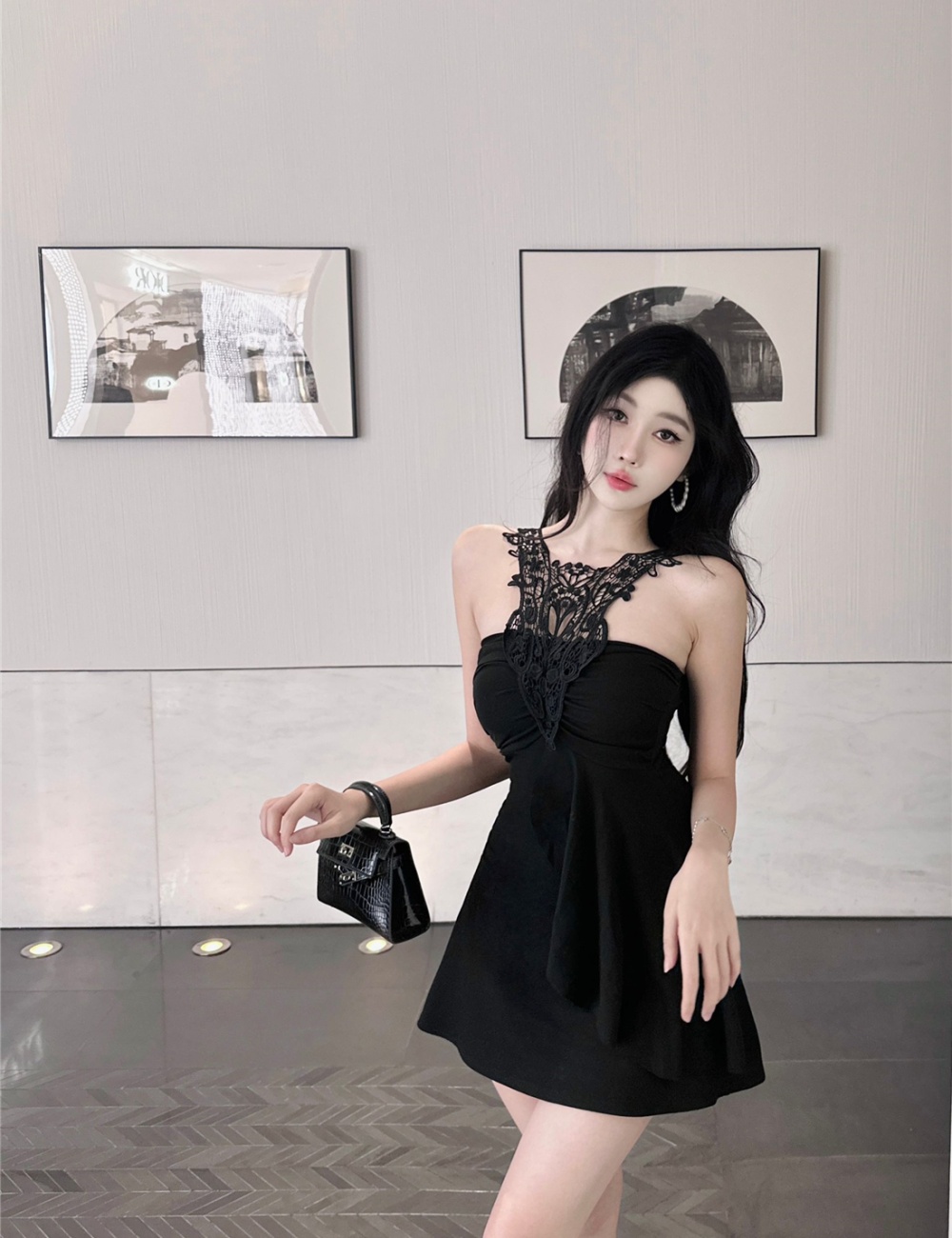 Slim black splice T-back summer fold pinched waist dress