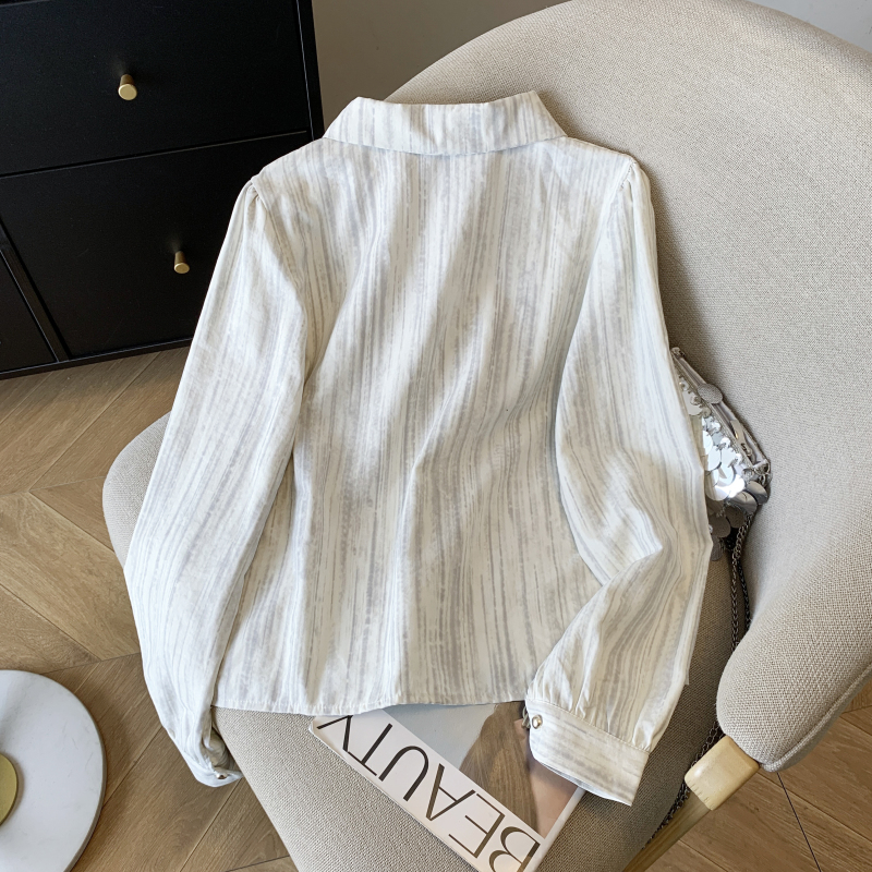 Unique vertical stripes tops long sleeve shirt for women