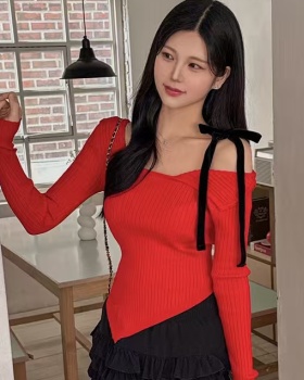 Strapless Korean style sloping shoulder sweater