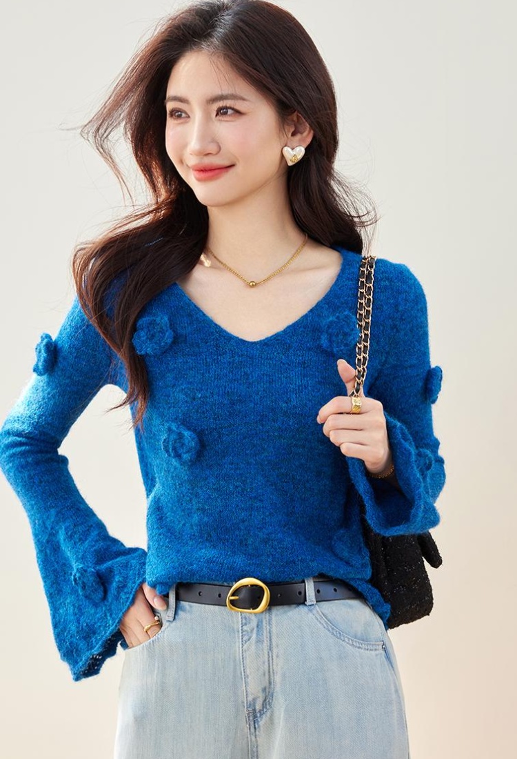 Niche trumpet sleeves sweater fashion tops for women