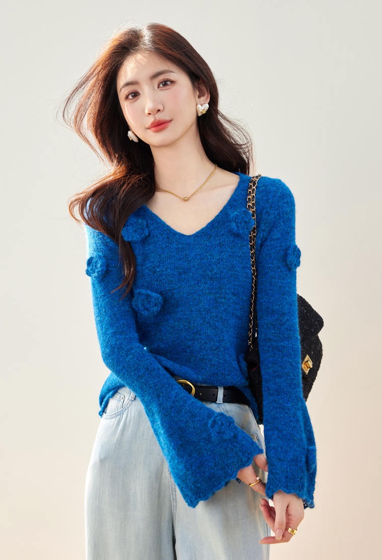 Niche trumpet sleeves sweater fashion tops for women