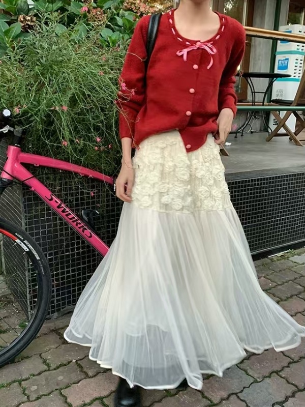 Irregular white long autumn and winter skirt