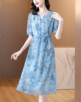 Floral seaside light luxury dress for women