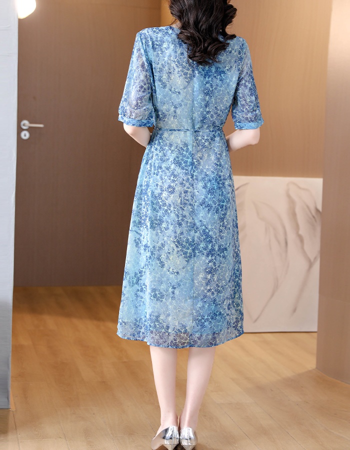 Floral seaside light luxury dress for women