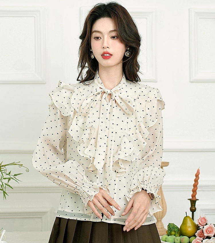 Pearl buckle frenum sweet shirt heart ladies tops