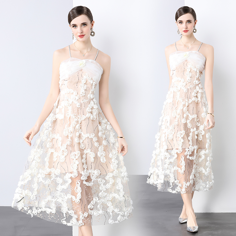 Sling wrapped chest gauze rhinestone long dress