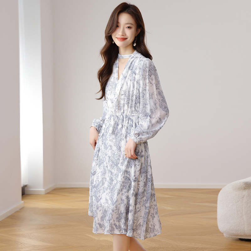 Floral V-neck retro long sleeve dress for women