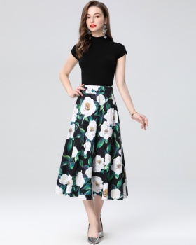 Big skirt slim sweater splice printing skirt 2pcs set