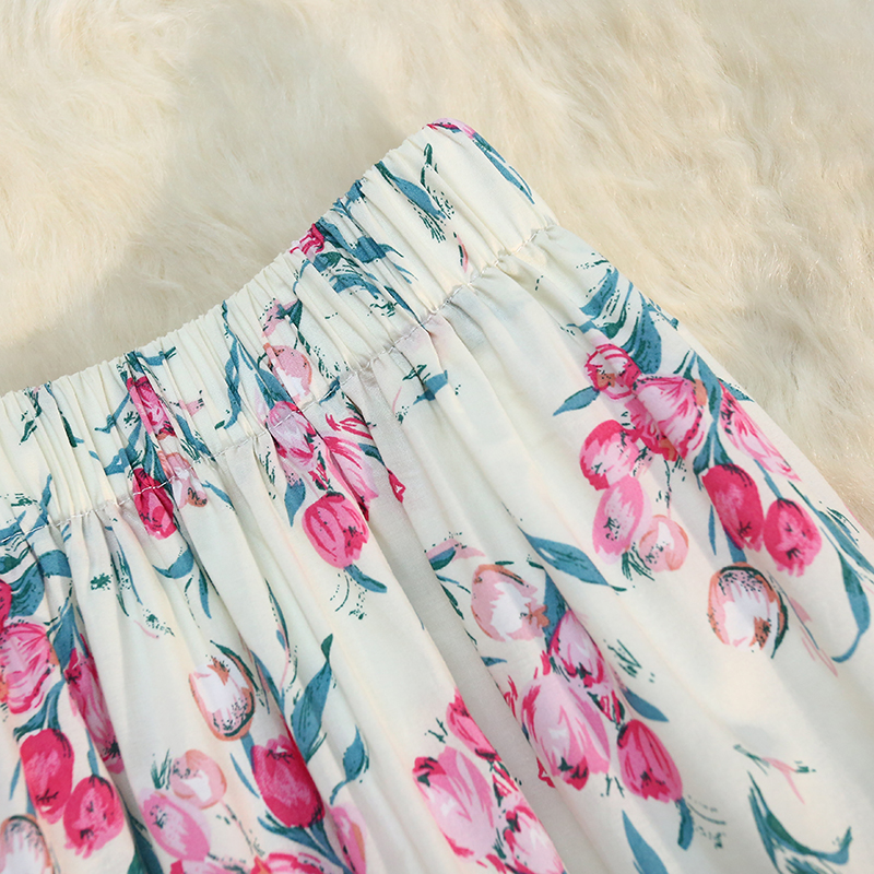 A-line long spring and summer retro floral skirt for women