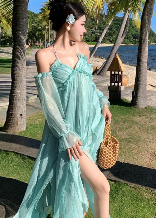 Sandy beach sling lady dress refinement seaside long dress