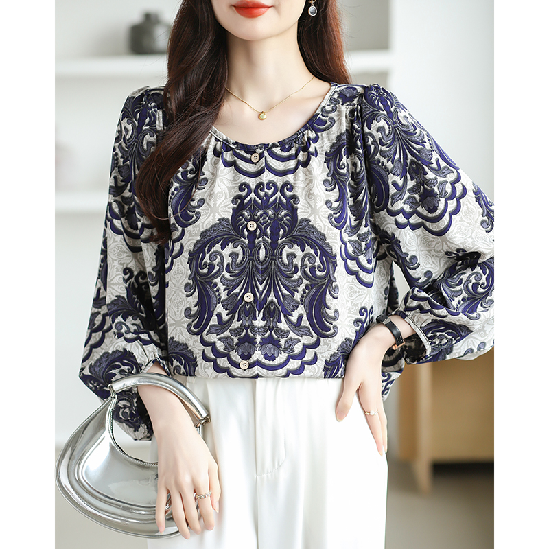 Retro patterns fashion shirt round neck long sleeve tops