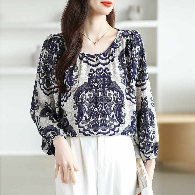 Retro patterns fashion shirt round neck long sleeve tops