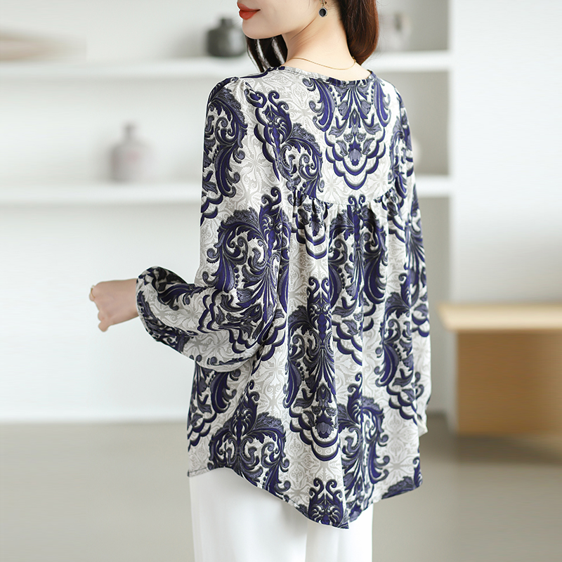 Retro patterns fashion shirt round neck long sleeve tops