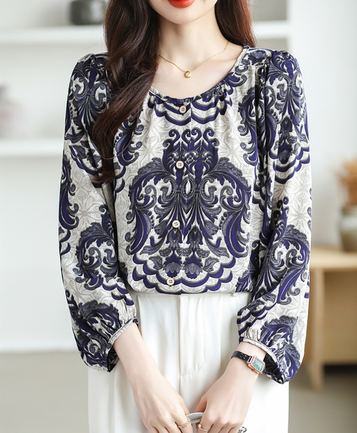 Retro patterns fashion shirt round neck long sleeve tops