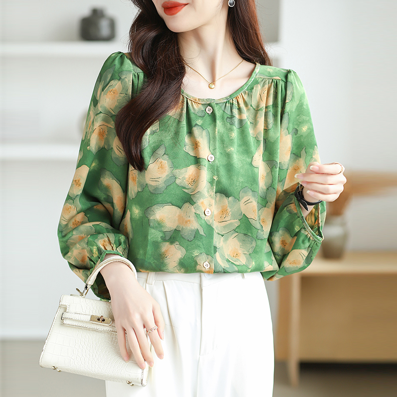 Large yard shirt round neck small shirt for women