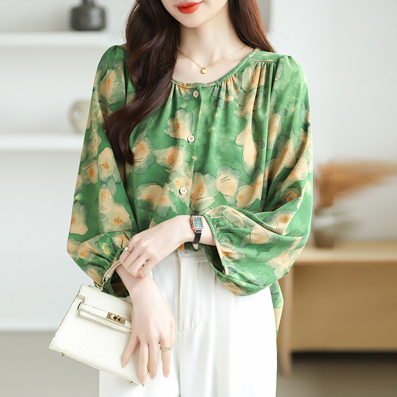 Large yard shirt round neck small shirt for women