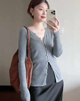 Buckle spring and autumn niche gray split sweater