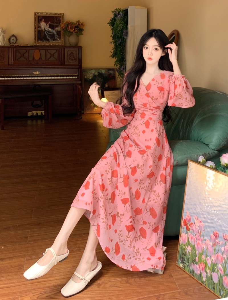 Retro long sleeve dress pinched waist long dress