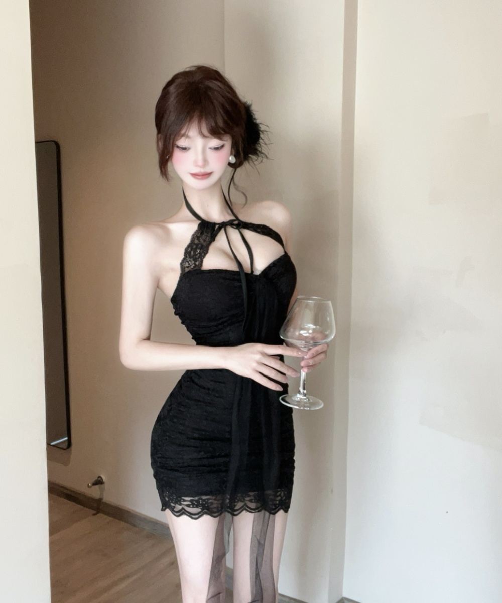 Short lace package hip hollow sexy bottoming dress