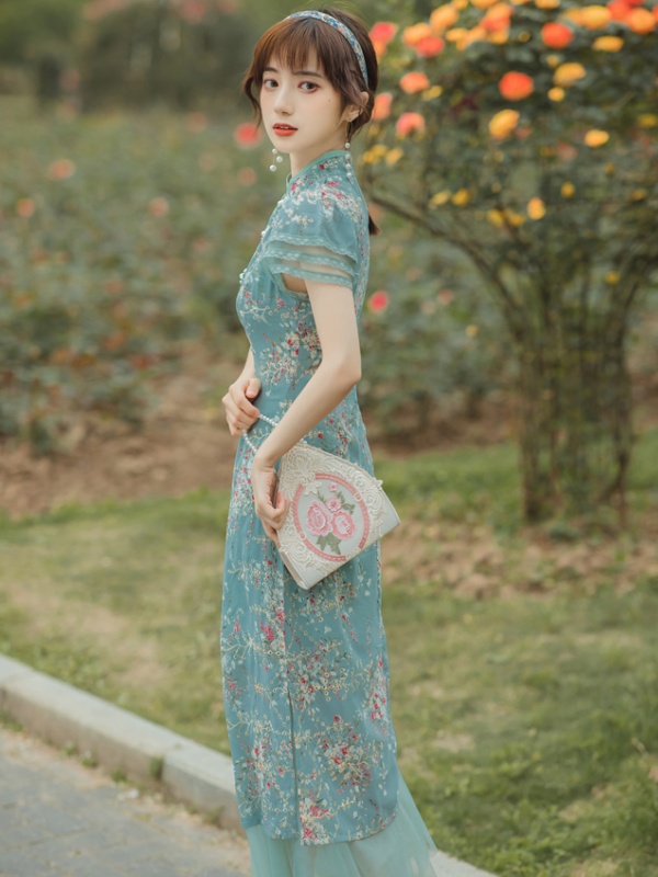 Floral spring and autumn cheongsam peacock dress