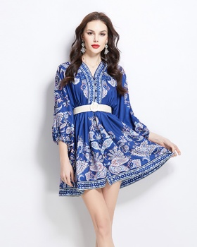 V-neck short temperament printing spring and summer dress