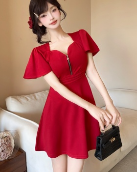 Sexy zip decoration short sleeve pinched waist dress