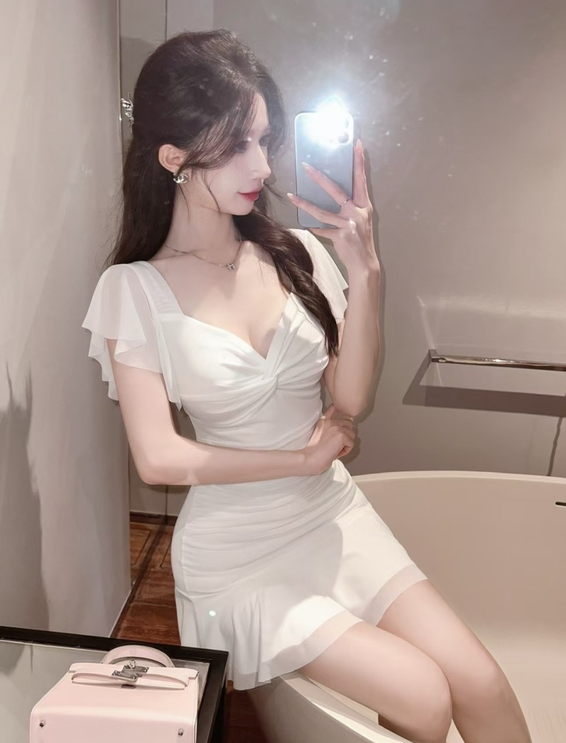 Short bottoming lotus leaf edges gauze package hip dress