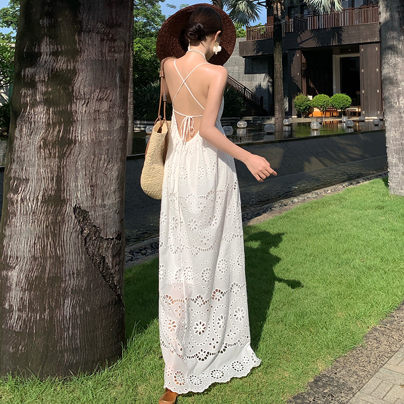 Vacation sexy halter embroidery sling hollow dress