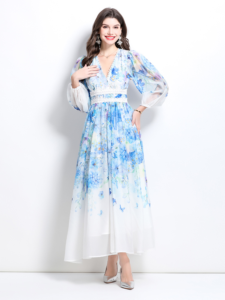 Spring and summer vacation painting flowers long dress