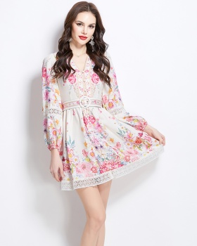 Short lace splice painted vacation painting dress