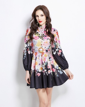 Flowers painting spring and summer short vacation dress