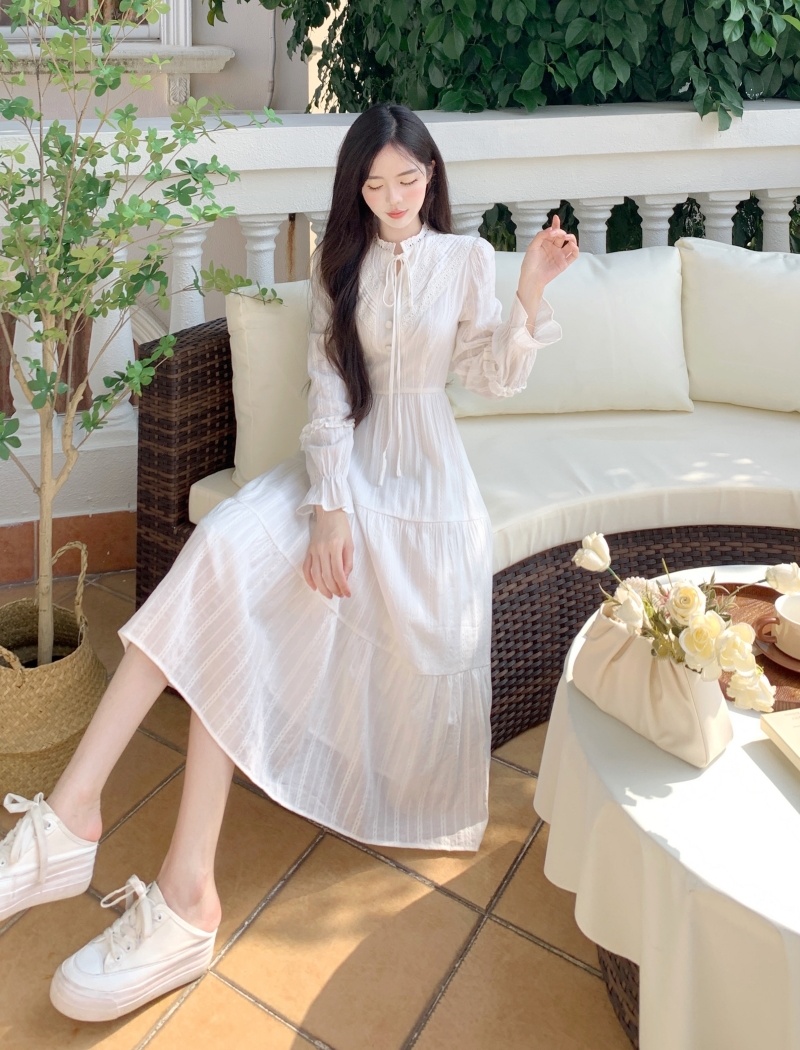 Refreshing long sleeve jacquard temperament white dress