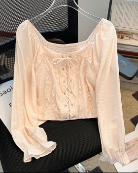 Flat shoulder tops France style small shirt for women