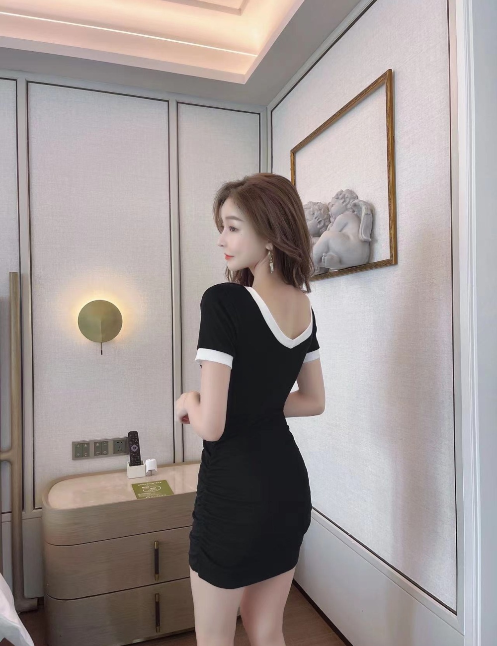 Package hip Korean style slim short sleeve fold dress