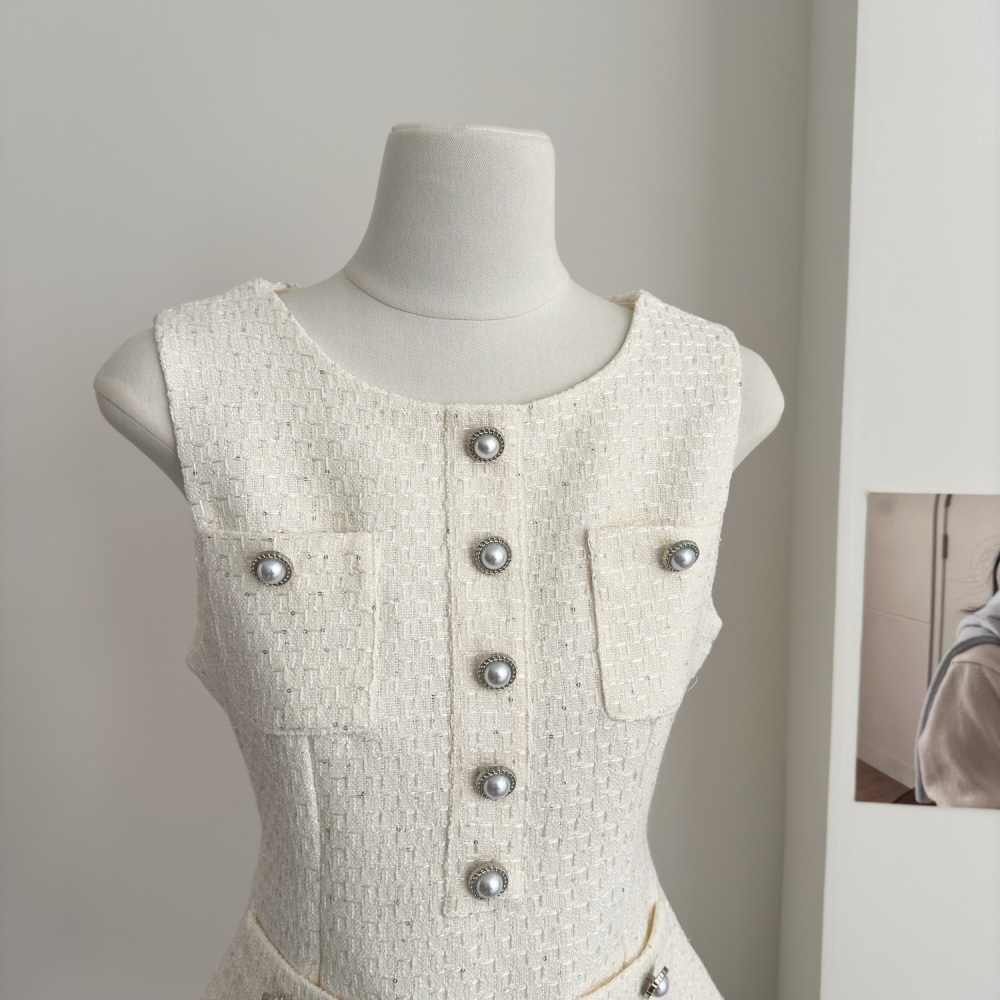 Pinched waist waistcoat chanelstyle tops a set for women