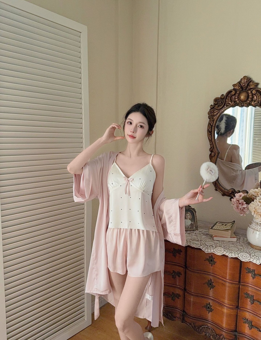 Maiden enticement pajamas ice silk vest 3pcs set