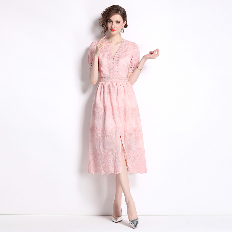 Slim V-neck lace temperament embroidered dress