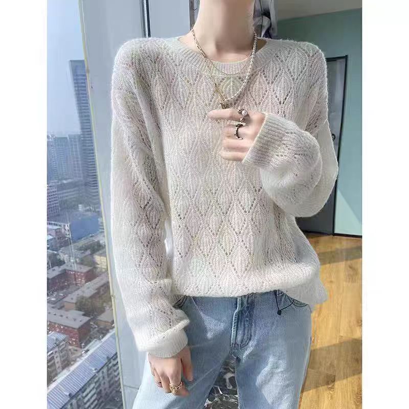 Knitted loose round neck long sleeve thin sweater