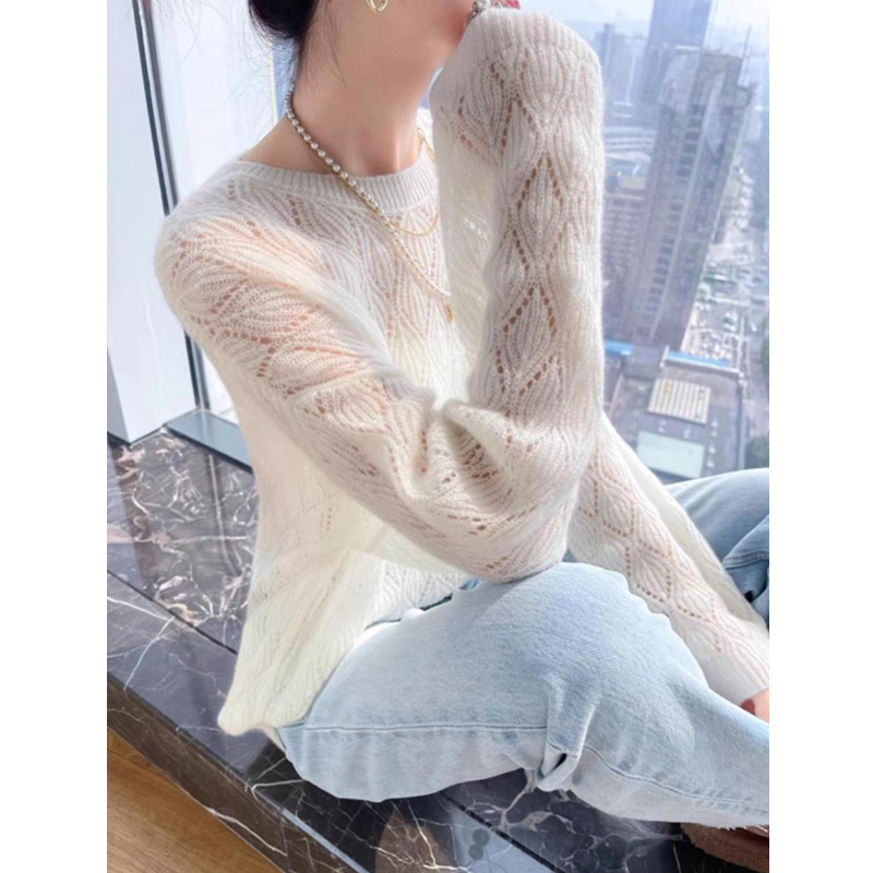 Knitted loose round neck long sleeve thin sweater