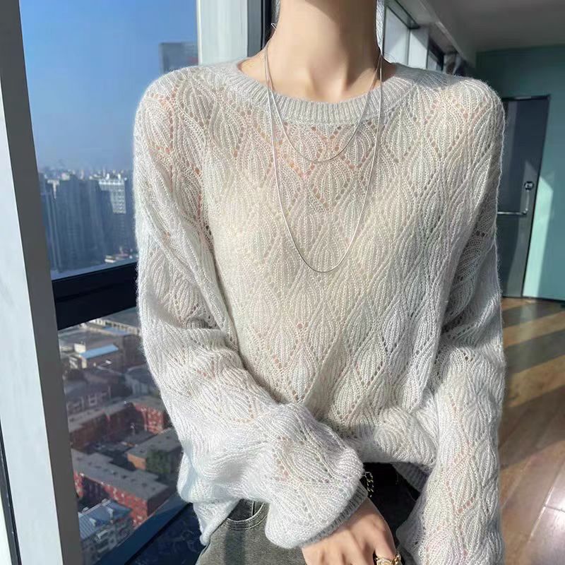 Knitted loose round neck long sleeve thin sweater