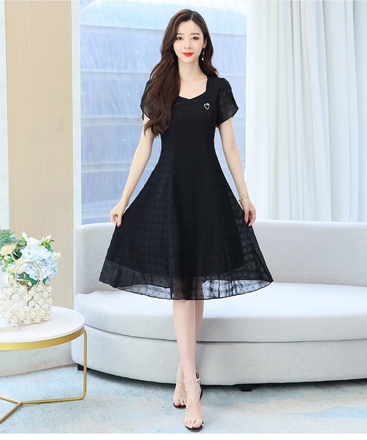 Summer chiffon Western style light luxury dress for women