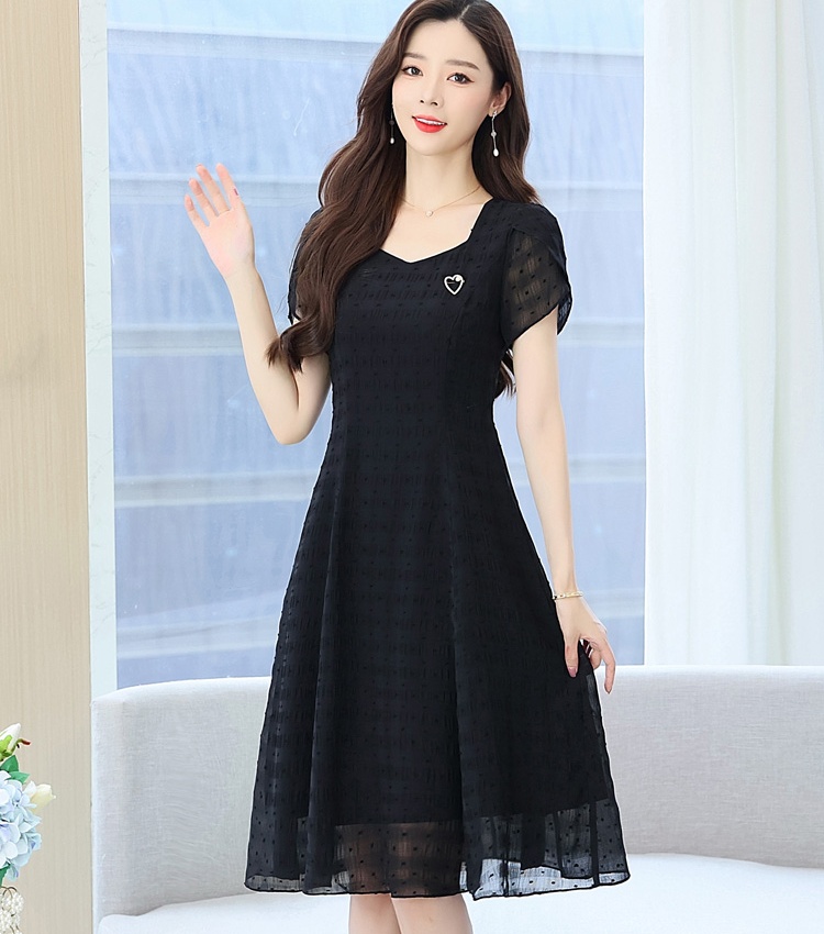 Summer chiffon Western style light luxury dress for women