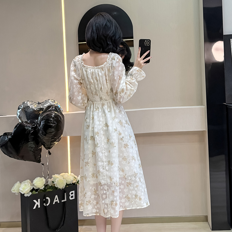 Long France style wear slim lotus sleeve wood ear floral dress