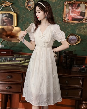 Embroidery puff sleeve dress spring and summer cheongsam