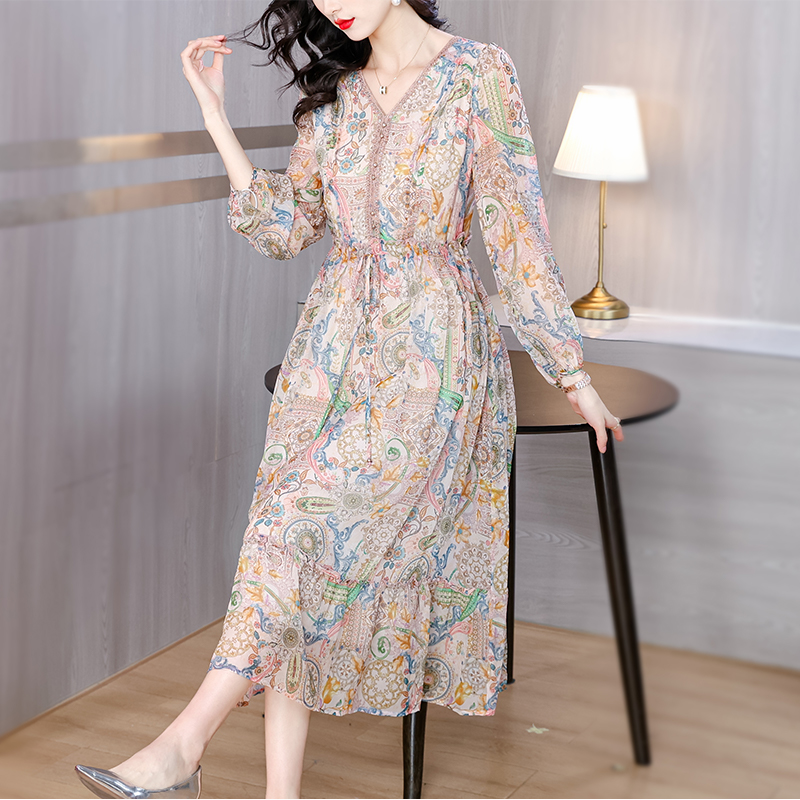 Thin slim floral spring and summer dress