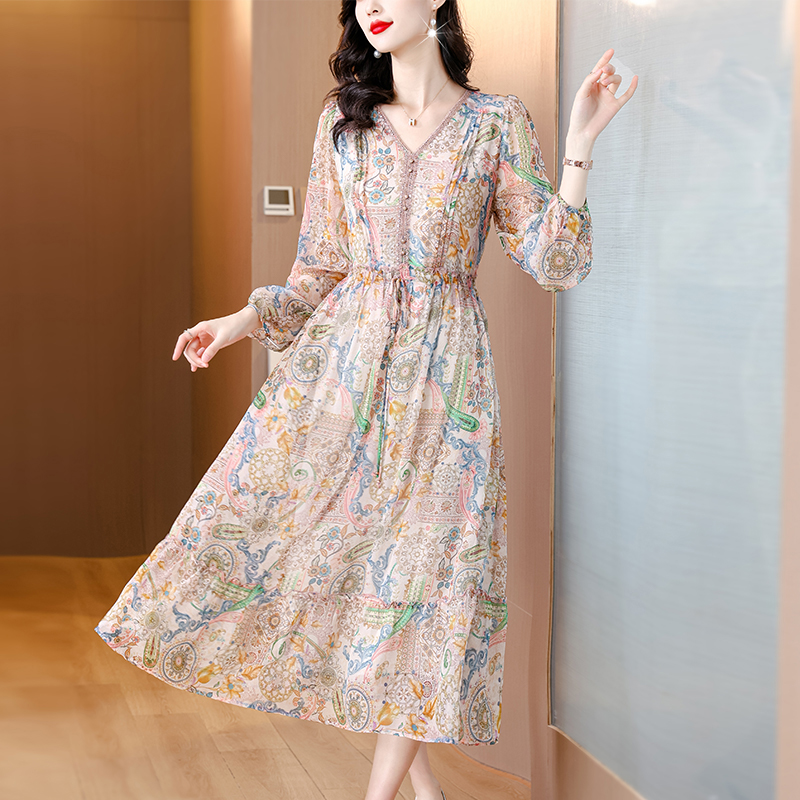 Thin slim floral spring and summer dress