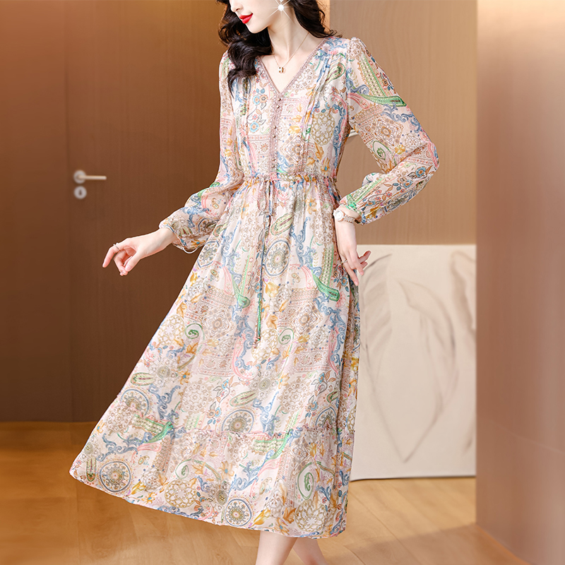 Thin slim floral spring and summer dress